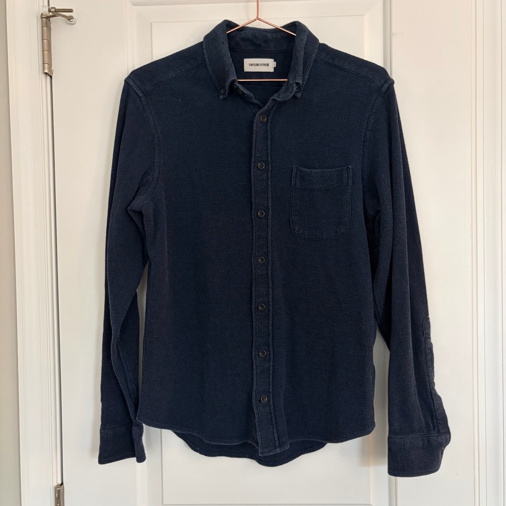 MEN’S TAYLOR STITCH Navy Blue Button Down Shirt